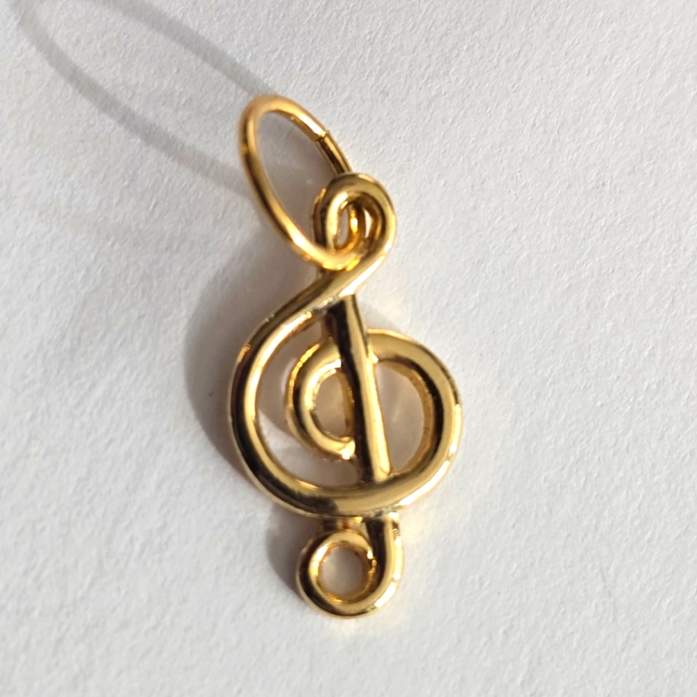 Vintage treble clef pendant charm music note gold tone musical notation musician